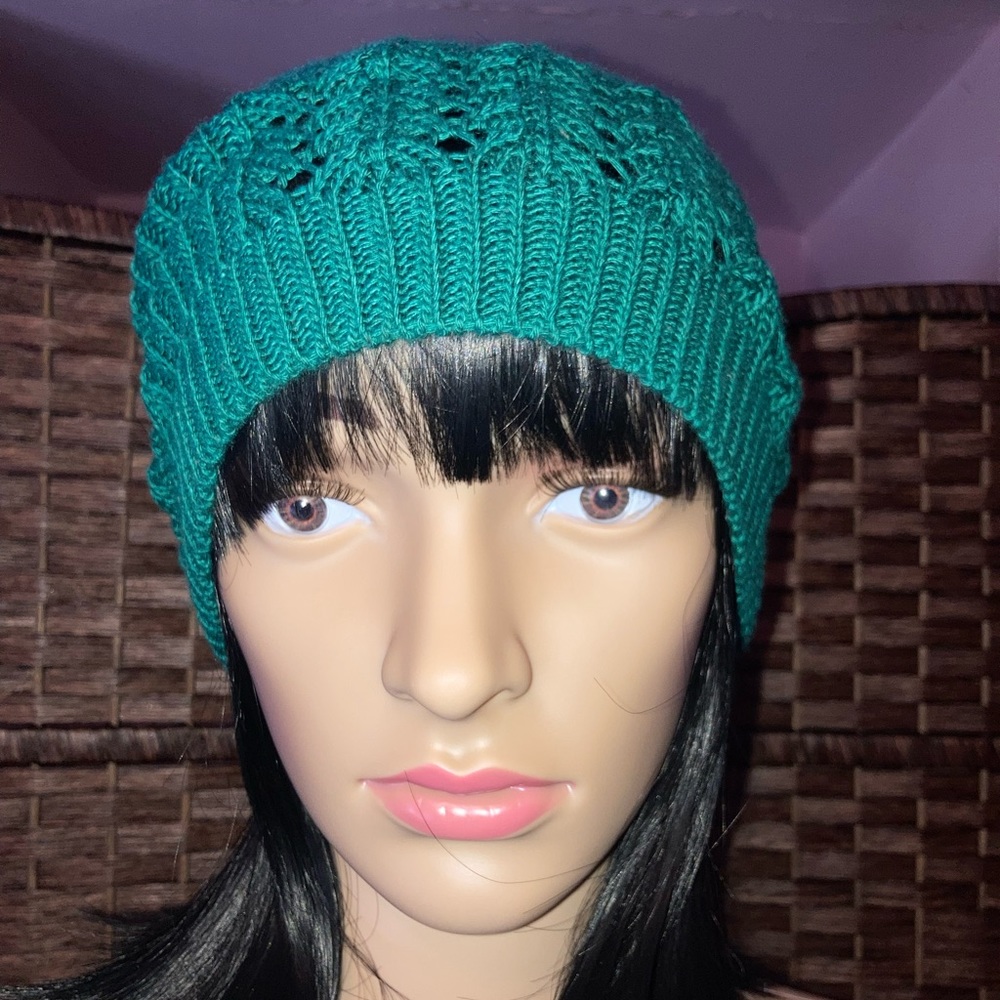 Teal Beanie One Size 100% Acrylic